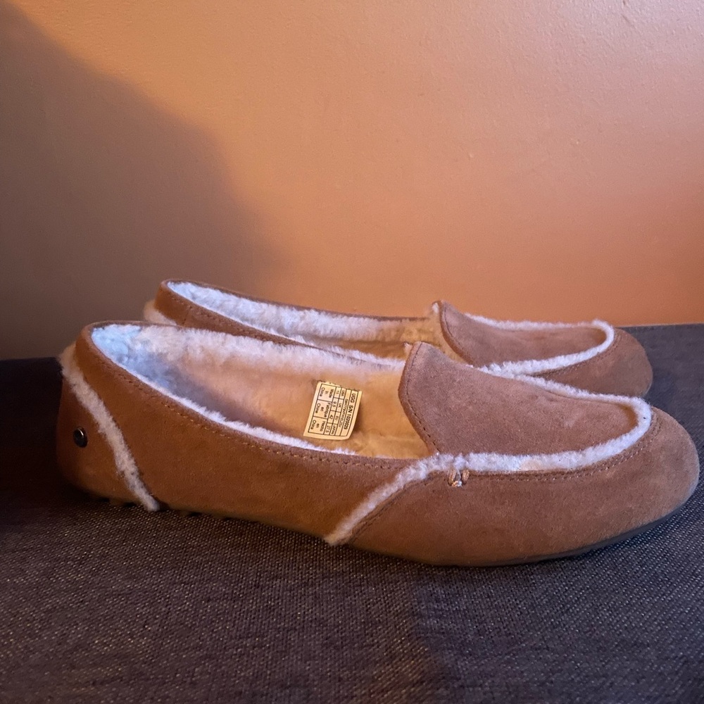 Cozy UGG Slippers Size 11 Women